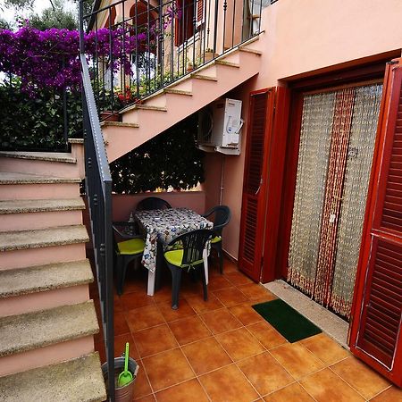 B&B Simon&Simon Сан-Теодоро Экстерьер фото